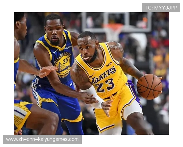 传奇对决：詹姆斯和杜兰特的巅峰对抗！，詹姆斯跟杜兰特第一次对决的数据